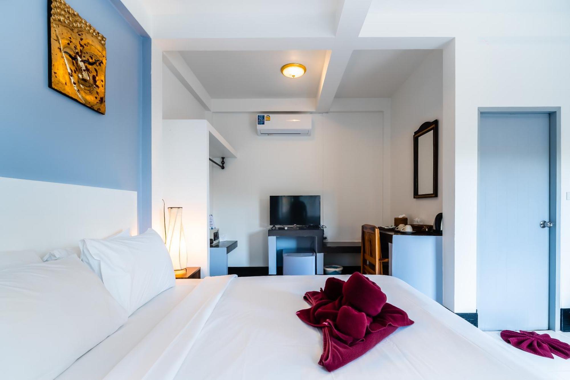 Crystal Bay Beach Resort Lamai Beach  Room photo